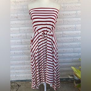 Motherhood Maternity sz.L, white w/red stripes, strapless dress, belt, GUC